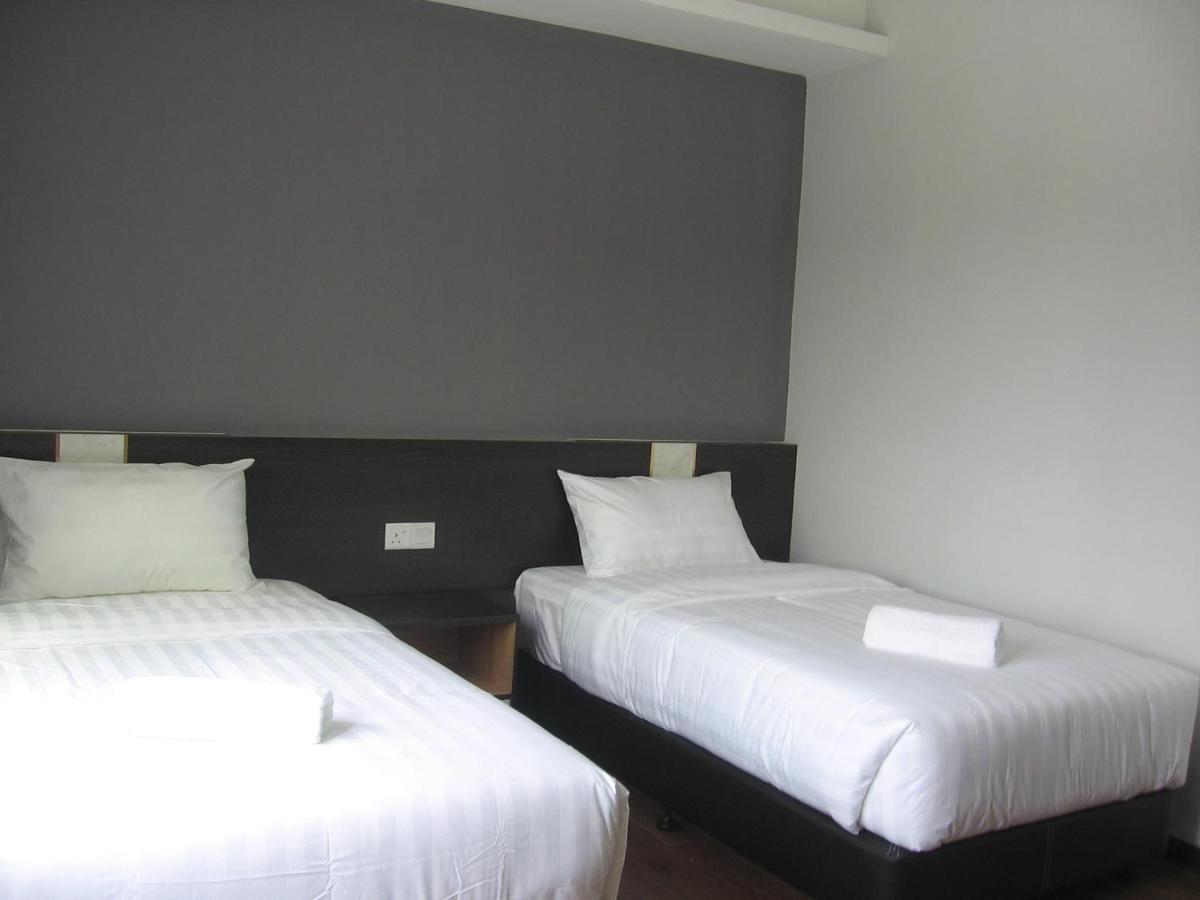 707 Hotel  Malacca Bagian luar foto