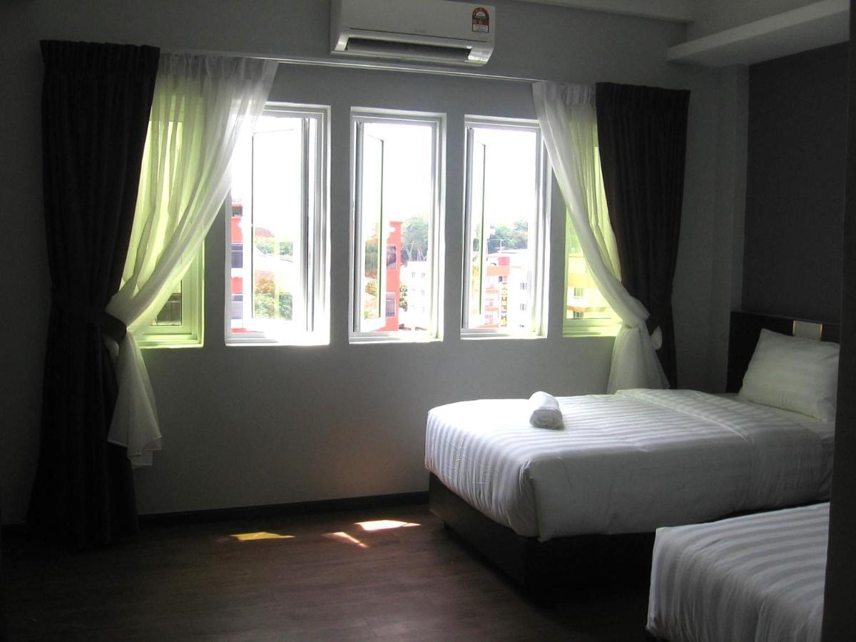 707 Hotel  Malacca Bagian luar foto